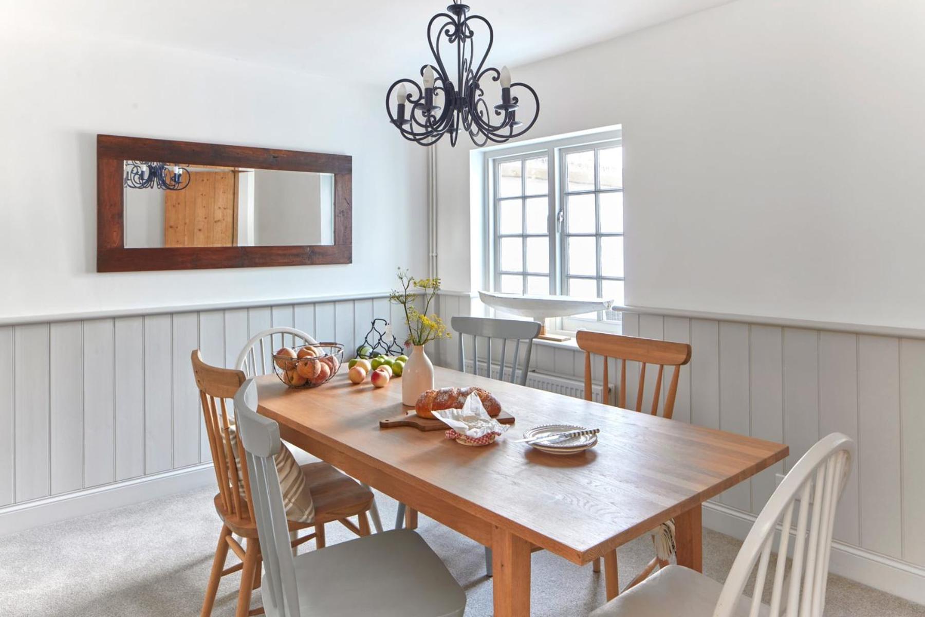 Bosun Cottage - Boutique Retreat On The Beach 迪尔 外观 照片