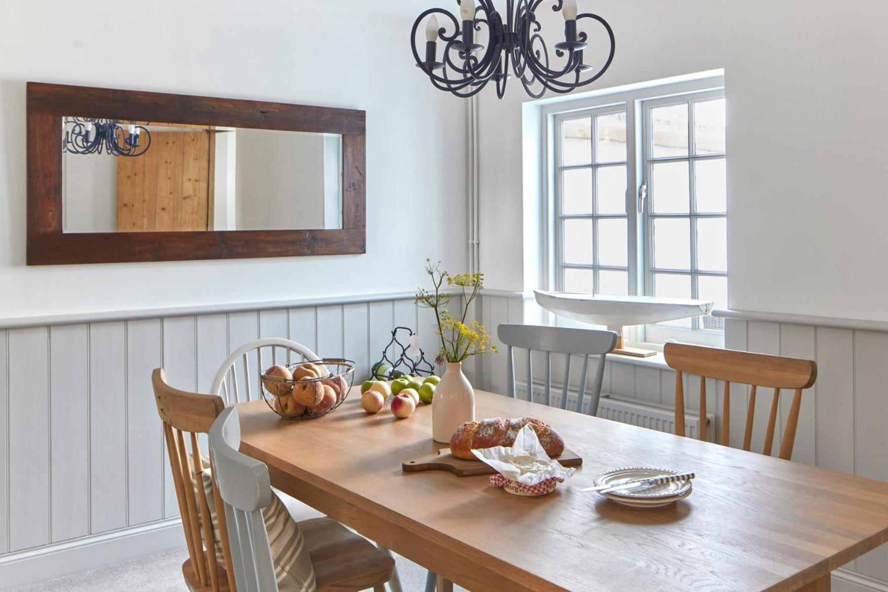 Bosun Cottage - Boutique Retreat On The Beach 迪尔 外观 照片