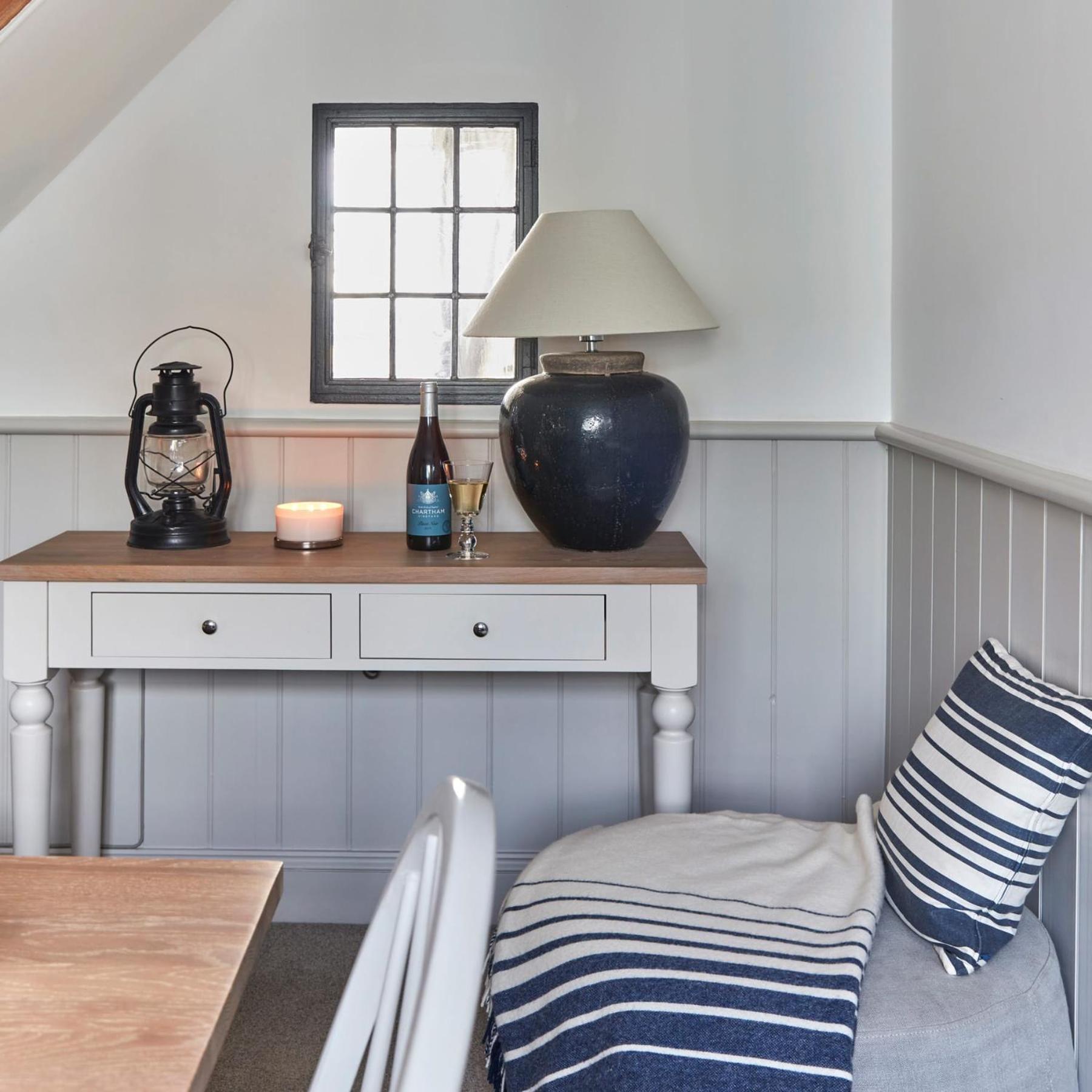 Bosun Cottage - Boutique Retreat On The Beach 迪尔 外观 照片